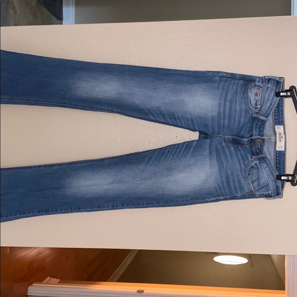 Hollister jeans